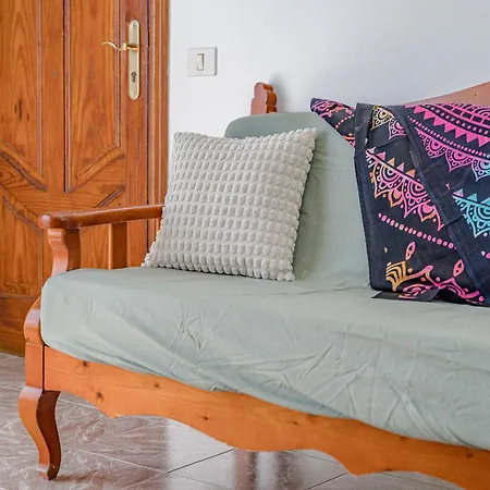 Sea View Paradise Palms