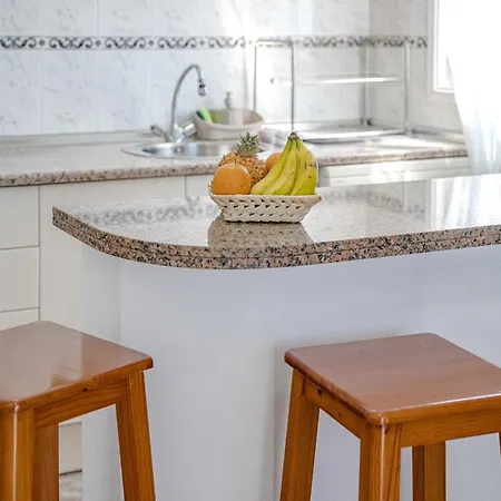 Sea View Paradise Palms Апартаменты *